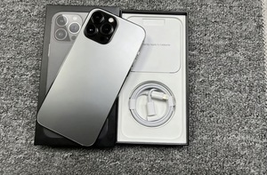 Teléfono Inteligente con Carga Rápida para Usuarios con Poco Tiempo y Estilo de Vida Ajetreado, <span class=keywords><strong>iPhone</strong></span> 13 <span class=keywords><strong>Pro</strong></span> <span class=keywords><strong>Max</strong></span> se Carga Rápidamente para un Uso Inmediato - Product Image 2