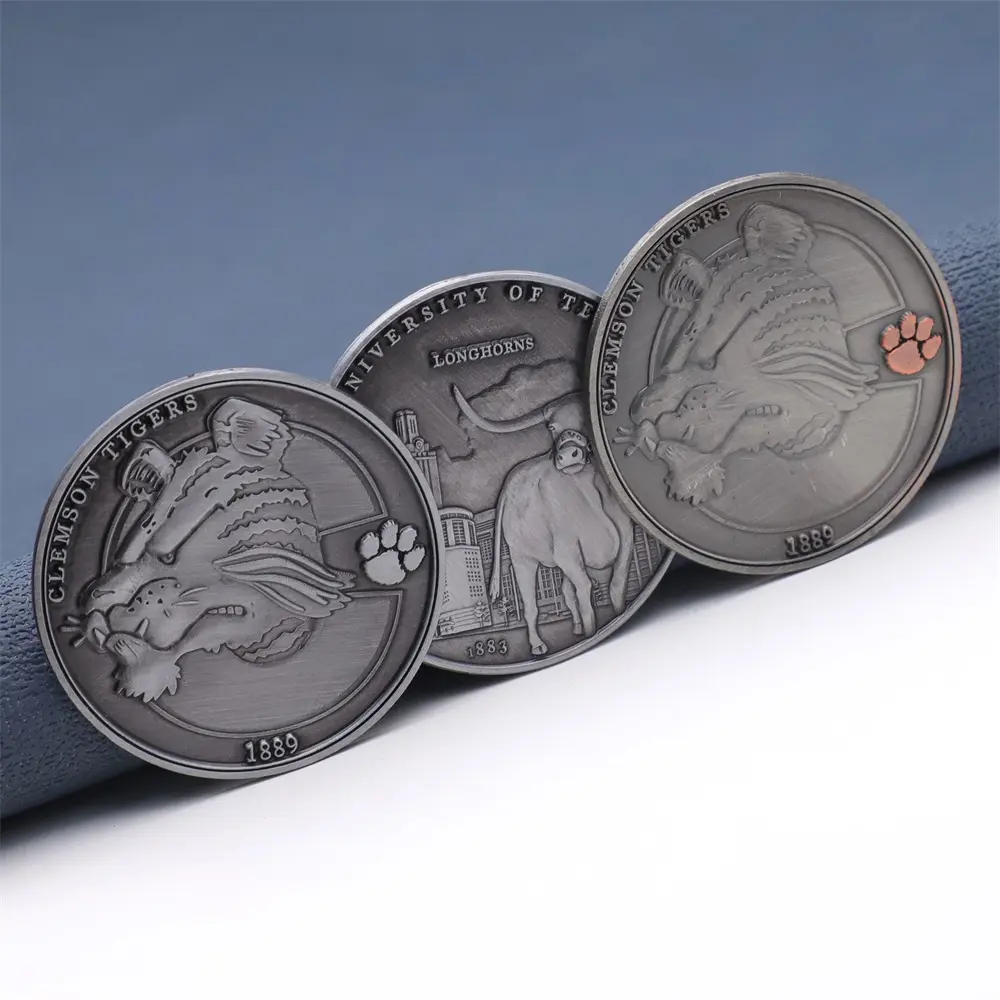 Barato personalizado metal níquel antigo moeda com embalagem caso