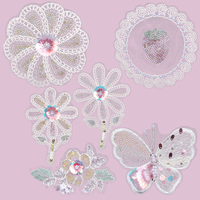 Nouveaux patchs brodés en dentelle de fleurs papillon 3D avec des paillettes et des perles |   Appliques thermocollantes DIY pour T-shirts, robes, sacs, vêtements