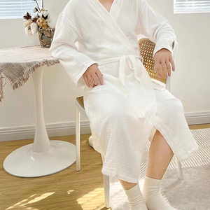 Custom 5 Star Hotel Logo Luxury Spa Bath <strong>Robe</strong> 100% Organic Cotton <strong>Waffle</strong> Weave for Autumn and Spring - Product Image 6