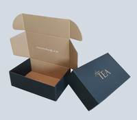 Boîte de mariage de luxe personnalisée haut de gamme en carton ondulé rose vif, avec gaufrage à chaud doré, matériaux recyclés et pelliculage mat écologique