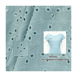 Tissu jacquard brodé à œillets en polyester tricoté pour chasuble de jersey personnalisée pour vêtement - Product Image 1