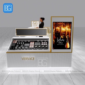 Espositore personalizzato in acciaio inossidabile con rifiniture in oro vetro da banco con chiusura a chiave per dispositivi di fragranza per la vendita al dettaglio Interior Design - Product Image 4