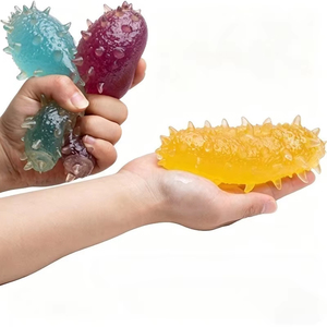 Balle anti-stress souple en silicone en forme de concombre de mer, jouet sensoriel rebondissant en forme d'animal marin, vente en gros - Product Image 1