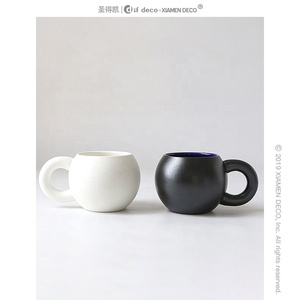 Cốc Sứ Trắng Mờ Mờ Theo Yêu Cầu Sản Xuất Chuyên Nghiệp Cốc Gốm Với Thiết Kế Tay Cầm To - Product Image 2