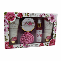 Coffret cadeau de bain rose vintage dans une boîte en fer blanc Emballage de soins personnels de beauté