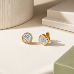 Boucles d'oreilles clous rondes pavées en acier inoxydable avec zircon, plaqué or 14K sous vide, 10 x 10 mm, 4 g - Product Image 1