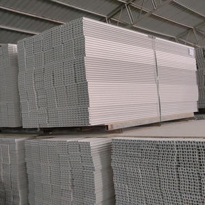 Panneaux muraux extérieurs modernes <span class=keywords><strong>de</strong></span> qualité supérieure, imperméables, en WPC, décoratifs, ignifuges, à lattes <span class=keywords><strong>de</strong></span> bois, à motifs écossais, pour la maison européenne - Product Image 4