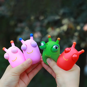 Novedad 2025: Juguete Antiestrés de Gusano Saltarín con Ojos Verdes 3D, Regalo Perfecto para Niños y Niñas, Juguete Sensorial con Ojos Grandes - Product Image 4