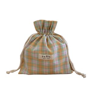 Sac à cordon personnalisé en toile de coton à carreaux colorés, petit sac de rangement recyclé pour les voyages, idéal pour la promotion - Product Image 2