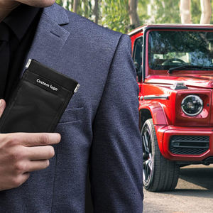 Pochette anti-ondes pour clé de voiture avec fermeture magnétique silencieuse, permettant une utilisation à une main, bloque les fréquences radio - Product Image 6