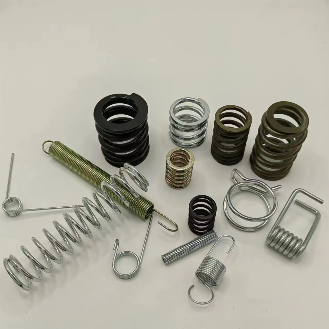 Spring manufacturers specialize in customizing various high-precision carbon steel and stainless steel springs
