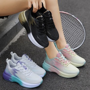 Nuevas zapatillas de verano versátiles para correr, informales, de viaje, para mujer, transpirables, ligeras, con suela suave antideslizante, aptas para estudiantes. - Product Image 4