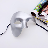 Masque de mascarade vénitien pour hommes Demi-visage en plastique Steampunk Gothic Phantom of the Opera Mask Carnival Ball Party