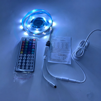 Kit de bande lumineuse LED RGB à changement de couleur 12V SMD 5050 avec mini télécommande IR 44 touches et adaptateur 12v2a