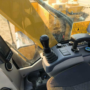 Excavadoras de cadenas medianas y grandes de alta calidad de marcas reconocidas, pocas horas de trabajo, buen estado visual. Productos inspeccionables. - Product Image 6