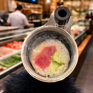 Envases Personalizados para Sushi, Cilindros para Rollos de Sushi con Botellas Integradas para Salsa de Soya - Product Image 6