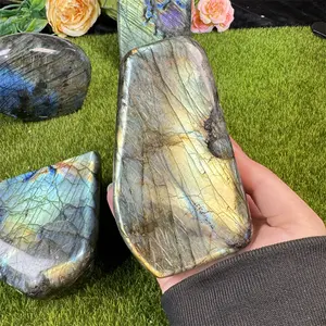 Hoge Kwaliteit Natuurlijke Kristal Fengshui Steen Carving Handgemaakte Labradoriet Ornament Voor Geschenken