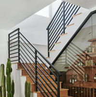 Rampe d'escalier en aluminium à barres horizontales de couleur personnalisée, balustrade métallique moderne pour la décoration d'escaliers intérieurs pour villa et appartement