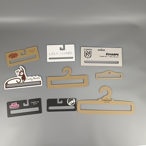 Tùy Chỉnh Hình Dạng Khác Nhau Giấy Các Tông Vải Móc Áo Hiển Thị Khăn Móc Áo - Product Image 1