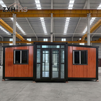 Unité d'hébergement fonctionnelle et espace de cuisine intégré, maison préfabriquée en bois, maisons conteneurs