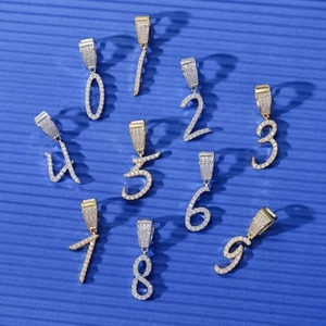 BES, Nueva joyería de Hip Hop, colgantes con números cursivos de diamantes, colgante de collar con número chapado <span class=keywords><strong>en</strong></span> oro y plata de circón helado para hombres y mujeres - Product Image 6