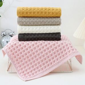 Petite serviette de toilette en coton 100% à motif gaufré, * taille 35 cm, haute qualité - Product Image 2