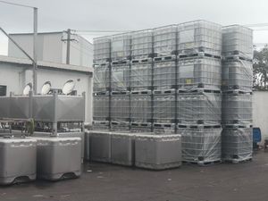 ส่งออกไปยังแคนาดา ถัง IBC ขนาด 1000 ลิตร สำหรับเก็บน้ำเชื่อมเมเปิ้ล - Product Image 3