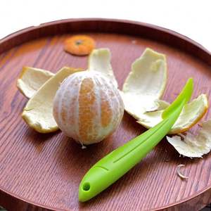 Pelador de Frutas Manual de Alta Seguridad, Cortador de Frutas Fácil de Usar, Pelador de Naranjas y Cítricos de Plástico con Forma de Pez, Pelador de Mandarinas de Alta Seguridad - Product Image 3