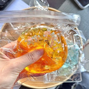 ของเล่นบีบคลายเครียดรูปทรงก้อนเมลต์โซส ซีรีส์ใหม่ สำหรับเด็กและผู้ใหญ่ ช่วยบรรเทาอาการสมาธิสั้น ของเล่นบำบัด วางบนโต๊ะ ผลิตจากโรงงานโดยตรง - Product Image 1