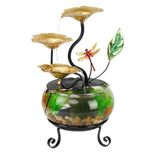 Pecera de escritorio con fuente de agua, adorno moderno de vidrio y hierro para decoración de hogar u oficina. - Product Image 5