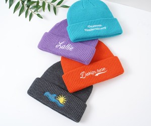 Gorros de Punto Acrílicos Rojos de Invierno de Alta Calidad con Parche de Logotipo Personalizado de Diseñador al por Mayor, Estilo Camuflaje y Personajes, para Playa - Product Image 3