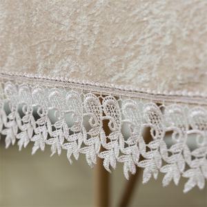 Nappe de luxe en polyester et velours écrasé, bordure en dentelle brodée, style européen, pour la décoration d'un hôtel cinq étoiles, vente en gros - Product Image 3
