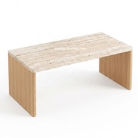 Table basse en bois creux avec finition travertin nordique pour salon