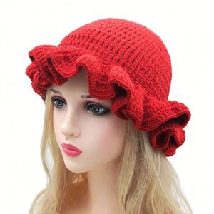 Sombrero de Punto Hecho a Mano con Volantes, Color Sólido, para Mujer, Niña, Bonito, Cálido, de Moda, para Festivales, Invierno 2024 - Product Image 1