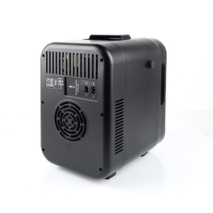 China Mini <span class=keywords><strong>nevera</strong></span> 8L agujero negro pantalla coche Frdige <span class=keywords><strong>para</strong></span> cafetera Hotel pequeño refrigerador - Product Image 6