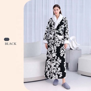 Pigiama di coppia di lusso Hotel 5 stelle pigiama personalizzato in poliestere da notte da donna - Product Image 3