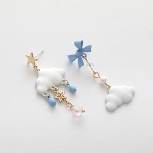 Boucles d'oreilles à nœud en pompon Silver Needle Cute Girl, boucles d'oreilles asymétriques nuage douces et uniques {Boucles d'oreilles pour femmes} - Product Image 3