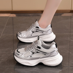 2026 Spring Student Stylish Casual Sneakers for Women - Small-Sized, Unique, Thick-soled, Height-boosting, Trendy Sports Shoes - Product Image 6