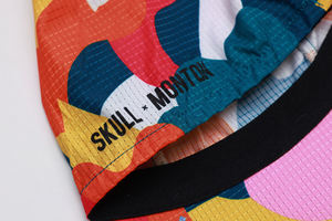 หมวกปั่นจักรยานพิมพ์ลายแบบซับลิเมชั่นตามสั่ง คุณภาพพรีเมียม หมวกกีฬาสำหรับปั่นจักรยาน ขายส่ง หมวกปั่นจักรยานหลากสีสำหรับกิจกรรมกลางแจ้ง - Product Image 6