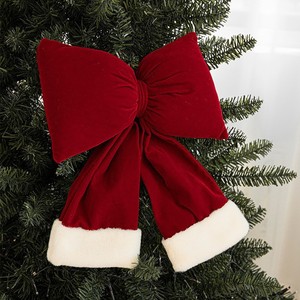 Décoration de fenêtre pour le Nouvel An du Printemps : Grand pendentif d'arbre de Noël en tissu polaire velours rouge avec nœud tridimensionnel - Product Image 4