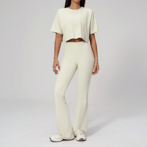 Conjuntos de <span class=keywords><strong>Yoga</strong></span> al por Mayor: Camisetas Holgadas, Pantalones Acampanados de Cintura Alta con Efecto Levanta Glúteos, Atuendos Casuales para Fitness y <span class=keywords><strong>Yoga</strong></span>, Ropa Deportiva - Fabricante - Product Image 6