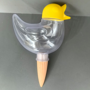 자동 급수 스파이크 식물 급수 장치, 식물 성장 촉진용 자동 급수 플랜터 인서트, 귀여운 새 모양 급수 스테이크 4개 세트 - Product Image 5