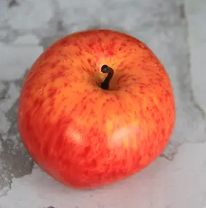 Simulação de frutas artificiais maçã verde fuji material de espuma de maçã colorida