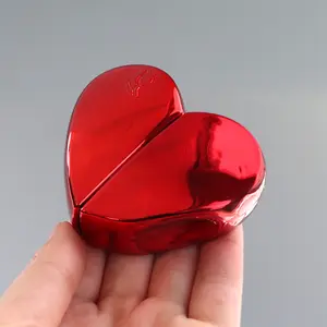 Hangzhou Fuyang a forma di cuore rosso del cuore del commercio all'ingrosso a forma di bottiglie di profumo in magazzino per la vendita