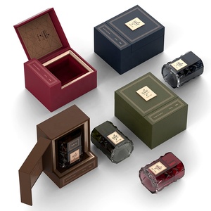 Caja de Perfume Magnética de Lujo Personalizada, Caja de Regalo de Papel Rígido con Inserto para Botellas de Fragancia - Product Image 1