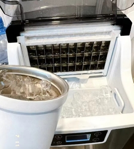 Máquina de Hielo Automática Portátil de Alta Productividad, Tanque de 1.8L, Acero Inoxidable, Capacidad de 45kg/24hrs, Uso Doméstico/Comercial, Tipo <span class=keywords><strong>Nugget</strong></span> - Product Image 2