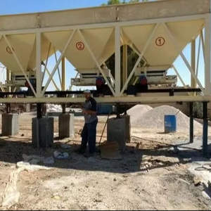 Planta Mezcladora de Concreto de Alta Resistencia con Sistema de Múltiples Tolvas para Uso en Construcción Comercial, Mezcladoras de Asfalto - Product Image 1