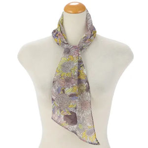 Pañuelos personalizados de alta calidad con estampado exclusivo de diseñador, versión artística, elegante pañuelo para mujer con diseño floral. - Product Image 1