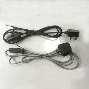 UK Plug 220V AC Controlador <span class=keywords><strong>de</strong></span> encendido/apagado Lámpara <span class=keywords><strong>de</strong></span> <span class=keywords><strong>mesa</strong></span> <span class=keywords><strong>Cable</strong></span> <span class=keywords><strong>de</strong></span> alimentación <span class=keywords><strong>Cable</strong></span> <span class=keywords><strong>de</strong></span> extensión <span class=keywords><strong>de</strong></span> PVC <span class=keywords><strong>con</strong></span> <span class=keywords><strong>interruptor</strong></span> 303 <span class=keywords><strong>para</strong></span> electrodomésticos - Product Image 1